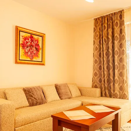 Apartment гнездото на гълъба Ostrets