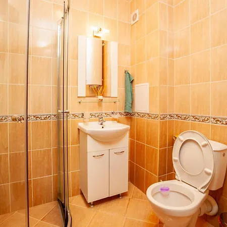 гнездото на гълъба * Ostrets