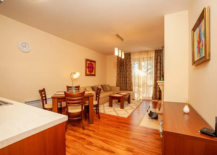 гнездото на гълъба Appartamento Ostrets