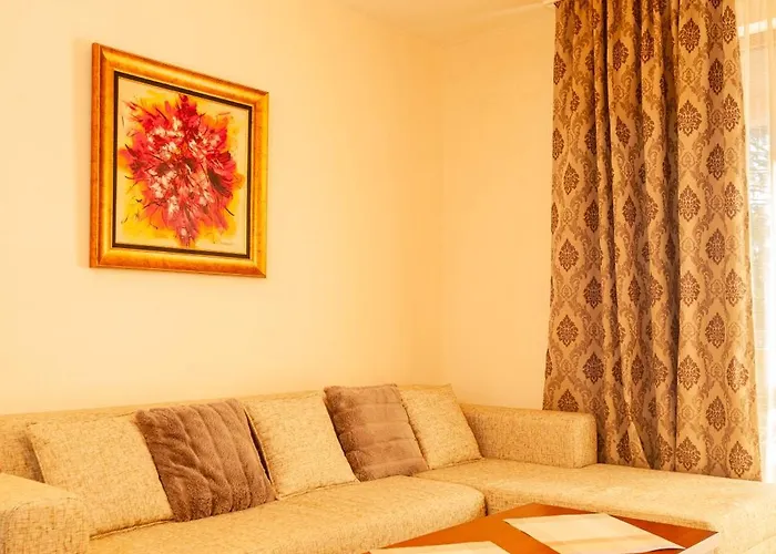 Appartamento гнездото на гълъба Ostrets